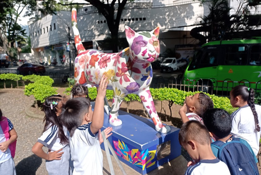 Escuela y comunidad a ritmo de salsa