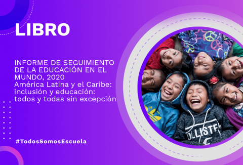 Grupo de niños sonriendo