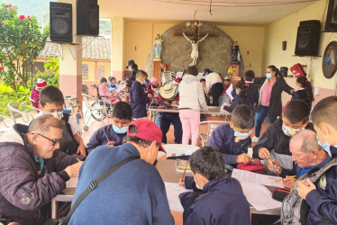 Cuentos de ayer, voces de hoy: Un viaje por las leyendas de Betulia